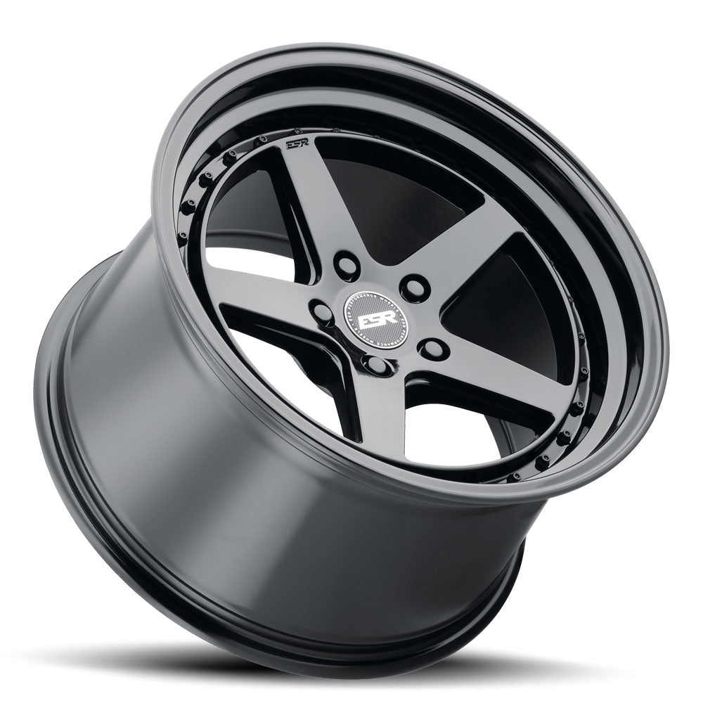 CS5 Gloss Black