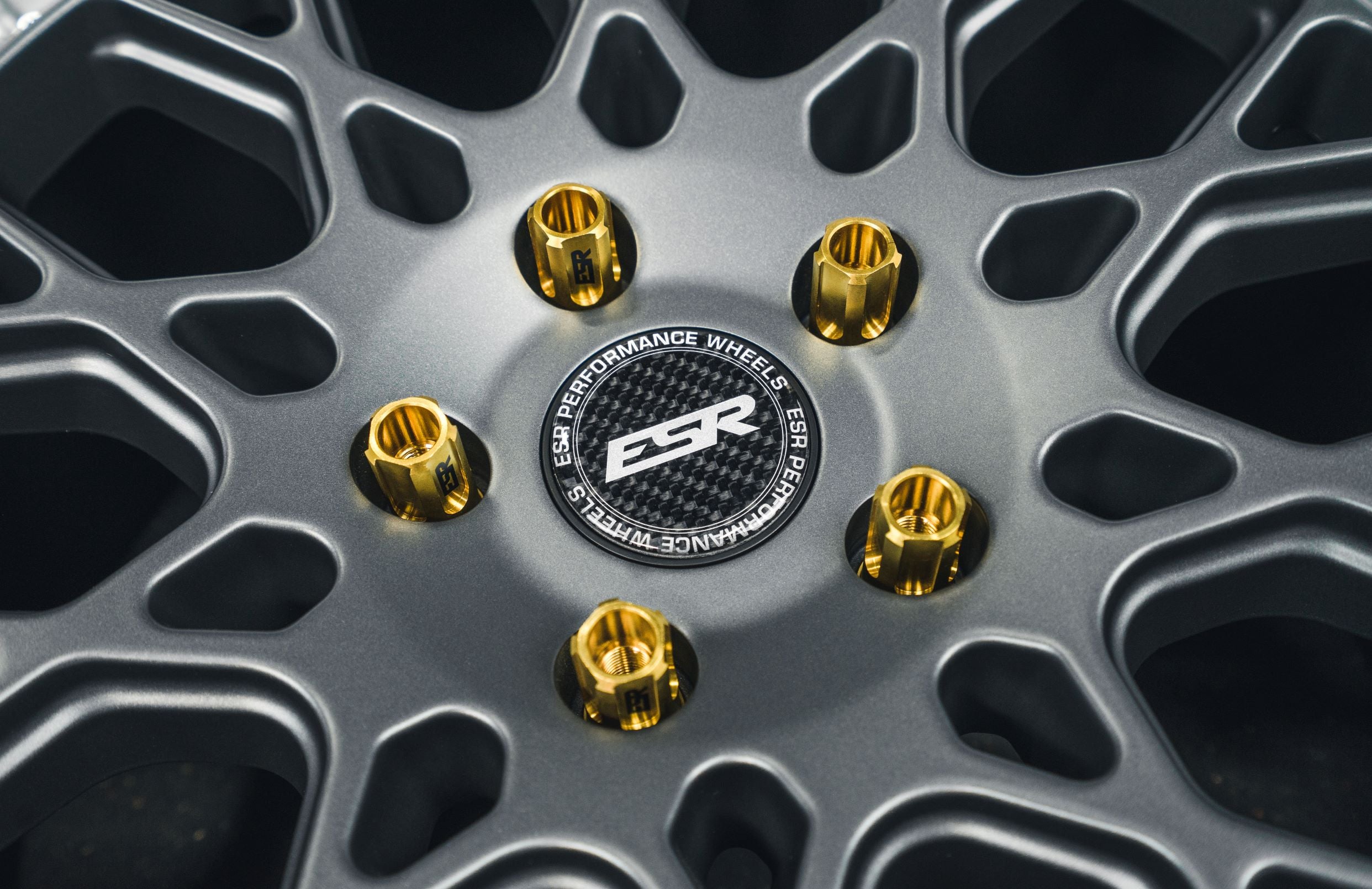 COLD FORGED TITANIUM LUG NUTS